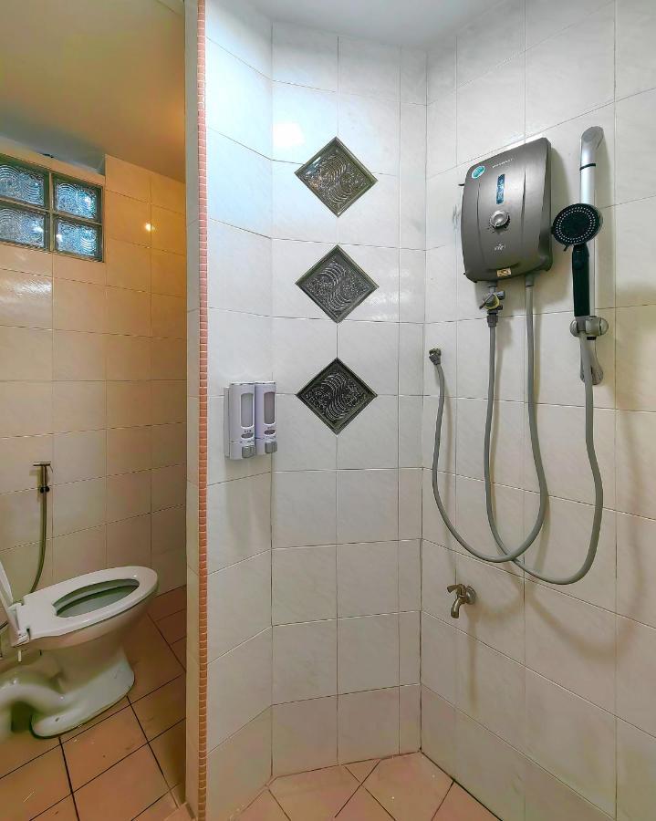 Aaronl Homestay Кота Кинабалу Екстериор снимка